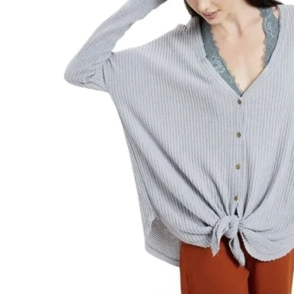 Urban Outfitters Out From Under Jojo Oversized Waffle Knit Gray Thermal Size XS - Picture 2 of 11